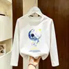 Camiseta Base Masculina Solta com Estampa de Desenho para Primavera e Outono Roupas Infantis Camiseta da Moda t26 Estilo Coreano Infantil Gola Redonda Manga Longa Camiseta de Algodão Puro