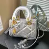 Bolsos de moda transfronterizos para mujer en 2026: nueva colección de otoño, bolsos de hombro sencillos, bandoleras para el trabajo y bolsos estilo Diana