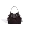 Bolsa Transversal Color Block de Nicho Outono/Inverno 2026, Bolsa de Mão Patchwork em Couro Genuíno, Versátil com Pingente de Pônei, Bolsa Saco de Ombro Único