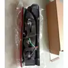 Adecuado para Toyota Sea Lion 2005-2009 luz trasera roja original HIACE 200 2005-2018 luz trasera