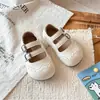 Zapatos de Princesa para Niñas 2026 Primavera y Otoño Nuevo Estilo Zapatos de Cuero para Escenario Estilo Británico para Bebé con Relieve Boca Baja Versión Coreana de Moda Zapatos Individuales