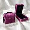 Xuhui Liquiación de Stock Sofá Tela de Terciopelo Flocado Colgante de Anillo Pulsera Joyería Caja de Decoración para Empaque