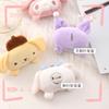 Broche de felpa de dibujos animados lindo muñeco caniche de jade pequeño colgante bolsa joyería diy accesorios para ropa al por mayor