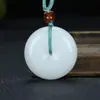 Colgante de jade blanco imitación Colgante de hebilla de seguridad de jade blanco con cuerda de tiro y empuje color verde militar café puesto popular de transmisión en vivo drenaje