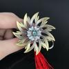 Pingente de chaveiro DL periférico Tang San Tang homem raiva de Buda T Lótus modelo de arma de metal ornamentos removíveis para mochila