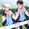 Uniforme personalizado para jardín de infantes y escuelas primarias/secundarias, playeras tipo polo de manga corta para primavera, verano, otoño e invierno, rompevientos, conjuntos deportivos, impresión de logo l, escudo escolar, Phi