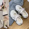 Zapatos Chunky Retro Estilo Deportivo para Mujer Verano 2026 Malla Hueca Transpirable Sandalias Casuales Cerradas de Suela Gruesa de Moda