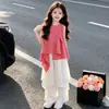Conjunto de Verão para Meninas 2026 Novo Estiloso Top Sem Manga para Crianças Colete para Crianças de Meia-Idade e Grandes Calça de Pernas Largas Conjunto de Duas Peças