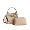 Bolsa Saco com Acabamento de Luxo, Bolsa de Mão Versátil para o Dia a Dia, Bolsa de Ombro Elegante e Simples, Bolsa Transversal para Mulheres, Modelo Novo