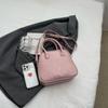 2024 Novas Bolsas Retro Feminina Portátil Transversal Simples Versátil Moda Coreana Nicho Mão Pequena Quadrada