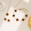 Nuevo collar de cuatro hojas de doble cara de 13 MM más vendido transfronterizo para mujer, diseño de lujo ligero, joyería de moda para celebridades de internet al por mayor