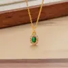 Collar de Diamante Verde Ovalado para Mujer, Estilo Retro, Nuevo Modelo 2026, Diseño Estilo Palacio, Lujo Ligero de Nicho, Cadena de Clavícula de Gama Alta