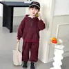 2187 Sudadera con Capucha Casual de Primavera/Otoño para Niños Ropa Infantil Estilo Coreano Pantalones Deportivos Moda 2026 Nuevo Conjunto para Bebé Tendencia