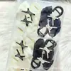 Presilha de cabelo com laço de renda de pérola preta estilo coreano moderno, única com adornos de strass brilhantes, elegante presilha de tubarão
