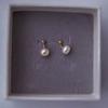 Aretes de Perlas de Agua Dulce Naturales para Mujer, Lujo Ligero, Gama Alta, Colgante de Frijol Dorado de Nicho, Aretes Sencillos de Plata S925