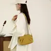 Bolsa Casual de Nylon Leve para Mulheres, Novo Modelo 2026, Bolsa de Ombro Transversal Versátil de Grande Capacidade para Mães de Meia-Idade