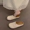 Mules estilo boho com biqueira aberta para mulheres, calçados de verão para uso externo, novo modelo 2026, sandálias slip-on Birkenstock para férias