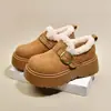 Sapatos de algodão com sola grossa, antiderrapantes e que aumentam a altura, para mulheres, estilo celebridade da internet, para o inverno, com pelúcia extra, novo estilo 2026, espessados, versáteis, retrô, sapatos casuais