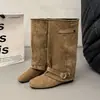 Botas de otoño 2026 para mujer, elegantes botas de caña alta con hebilla de cinturón para aumentar la altura interior, puntera cuadrada retro, nuevo estilo de botas de montar