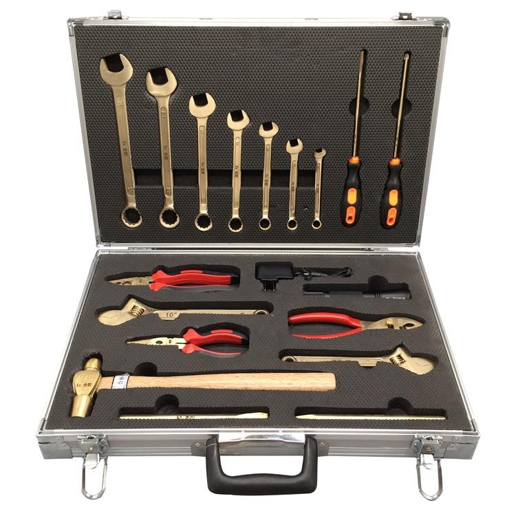 无火花防爆工具箱 (1)