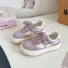 Nuevos zapatos de lona para mujer 2026, nuevos zapatos blancos transpirables de otoño, zapatillas casuales de suela gruesa para estudiantes H1503