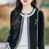Cardigan Feminino de Lã 100% Tricotado com Painéis Intársia de Cor Contrastante Uniforme de Baseball Solto Casual Versátil Jaqueta com Zíper