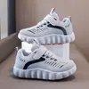 Zapatillas Deportivas para Niños 2026 Otoño Nuevo Estilo Suela Suave Antideslizantes Ligeras Estilo Coreano Modernas Versátiles para Niños Medianos y Mayores Zapatos Casuales de Suela Única