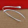 Traje de gota caliente europeo y americano Venta al por mayor Pulsera Anillo Apertura Joyería Gota Caliente Aretes Chapados en Plata
