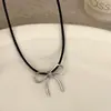 Simples Leve Luxo Elegante Alto Padrão Laço Distintivo Nicho Corrente para Clavícula Tendência Moda Design Doce Cool Colar