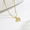 Lujo Ligero y Sensación de Alta Gama, Collar de Corazón Calado Incrustado con Diamantes, Diseño de Nicho, Cadena de Hueso de Serpiente Estilo Padre-Hijo, Versátil para el Viaje Diario