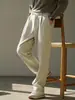 Calça Casual Masculina Outono/Inverno Mistura de Algodão Amiga da Pele Fivela de Metal Cintura Meio Elástica Calça de Perna Reta Calça de Perna Larga