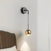 Luminária de parede com interruptor de toque, luminária de cabeceira, de alta qualidade, moderna, minimalista, criativa para hall de entrada, fundo de sala de estar, luminária de parede LED para casa de temporada
