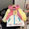 Chaqueta Exterior para Niñas Sudadera con Capucha Cortavientos Infantil Otoño Invierno 2026 Nuevo Estilo Impermeable Cortavientos Acolchada Ropa de Abrigo para Niñas