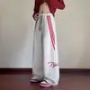 Calça de outono Harajuku masculina versátil, solta, de perna larga, para homens e adolescentes, calça listrada da moda, estilo Hong Kong, tendência do Instagram