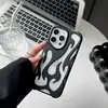 Adecuado para Funda de Teléfono iphone16promax Patrón de Llama Hueca Mate Manzana 15 Personalidad Resistente a Caídas Funda Protectora 14