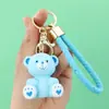 Llavero Colgante Muñeco Oso Dibujos Animados de Resina Cadena para Llaves Colgante para Bolso de Niña Linda Accesorio de Regalo Pequeño