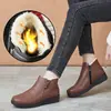 Zapatos de Invierno para Madre, Zapatos de Algodón para Ancianos, Botines de Suela Blanda para Adultos Mayores, Botas Cálidas de Terciopelo para Mujer, Zapatos de Algodón y Cuero Planos para Abuela