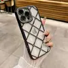 Lente Rhombus de Strass Estéreo Galvanizada Adequada para Capa de Celular Apple 17Promax Anti-Queda Pequena Fragrância Capa Macia de TPU