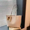 Bolsa Tote para Mulheres 2026 Verão Novo Estilo Bolsa de Ombro Simples Grande Capacidade Bolsa Tote para o Dia a Dia Grande Capacidade para o Trabalho
