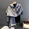 Cachecol de imitação de caxemira para mulheres, toque de alta qualidade de inverno, adequado para ambientes com ar condicionado, novo cachecol de pescoço vintage transfronteiriço com franjas quentes
