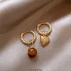 Brincos de Orelha Retro Maillard Únicos para Mulheres, Novos Brincos Populares de 2026, Design de Nicho, Brincos Elegantes e de Alta Qualidade