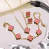 Acero de Titanio Chapado en Oro Transfronterizo Más Vendido Acero Inoxidable Pulsera, Collar, Anillo y Pendientes de Trébol de Cuatro Hojas Conjunto Fábrica al por Mayor