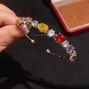 Pulsera Irregular Cóncava Retro Europea y Americana, Pulsera de Diseño Exagerado Personalizada, Pulsera Elegante Simple y de Moda Nicho
