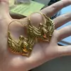 Europa e Estados Unidos transfronteiriços novos brincos vintage de escaravelho dourado sagrado egípcio antigo moda simples pingente de asas douradas