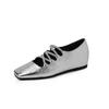 Zapatos Mary Jane Retro Estilo Hepburn con Tira Cruzada de Piel de Oveja 2025 Otoño Aumento Interno de Altura Tacón Medio Punta Cuadrada Piel Genuina Zapatos para Mujer