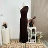Vestido Longo Metalizado de Um Ombro Vazado Slim Fit