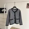 Elegante chaqueta cárdigan corta de pelo sintético de visón para mujer, versátil y rejuvenecedora, top de suéter tejido, corte holgado, otoño 2026