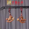 Cavalo de Madeira Arco-Íris Sino Acessório Chaveiro Pingente Yiming Xianyuan Cavalo do Zodíaco de Madeira Corrente de Celular Pingente de Bolsa Ornamento