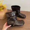 Botines de correa con hebilla estilo retro para mujer, moda otoño e invierno 2026, botas de plataforma con remaches, botas de moda cómodas, botas elásticas