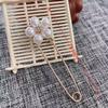 Broche Pérola Fivela Pin Cintura Fivela Anti-corrida Luz Fixa Acessórios de Roupas Mudança de Cintura Pequeno Artefato Pin Calças Pin Cintura